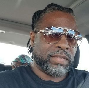 Meet your Posher, Leonard